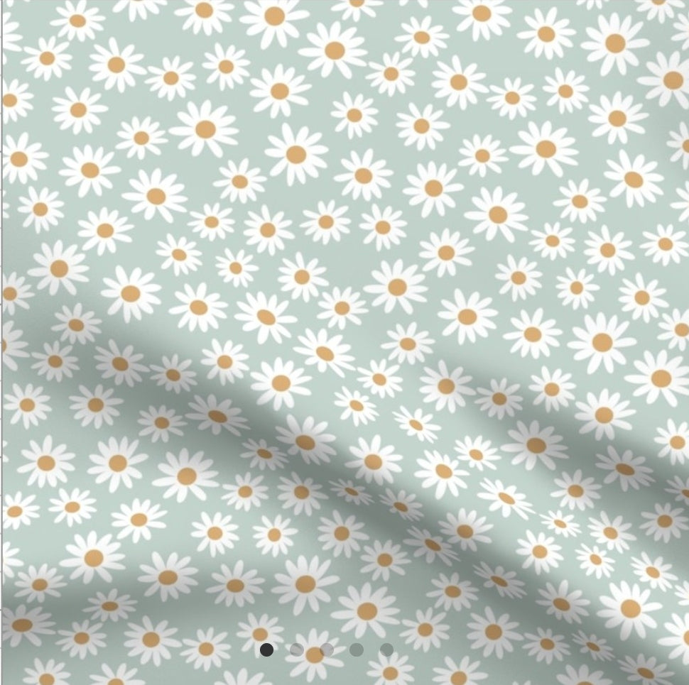 Daisy (Dusty Blue)